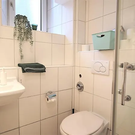 Apartment Xxx Fully Equipped Near Main Station! *