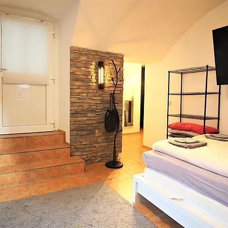 Xxx Fully Equipped Near Main Station! Вюрцбург
